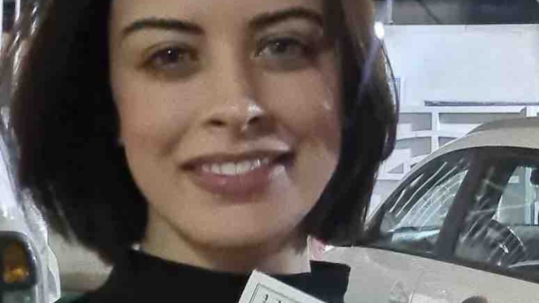 منح الجنسية العراقية للفنانة التونسية زهراء  بن ميم