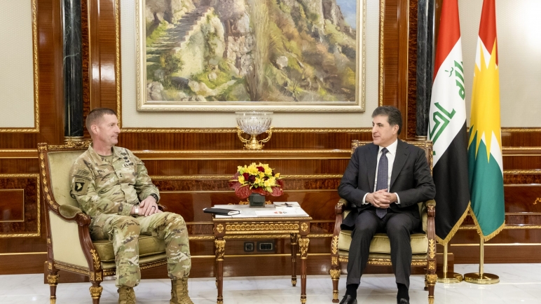 رئيس اقليم  كردستان وقائد التحالف الدولي..تأكيد حول استمرار أخطار داعش
