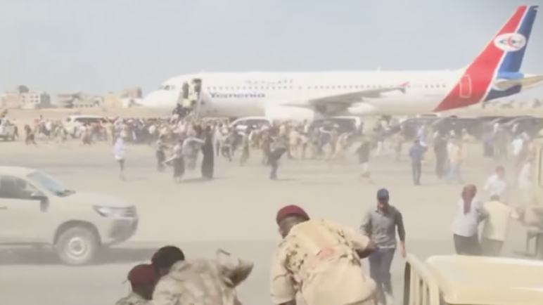 ثلاث دقائق.. تنقذ الحكومة اليمنية في مجزرة مطار عدن