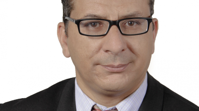 جائزة لديوان برزخ الاصفياء للشاعر المغربي عبد الحق بن رحمون