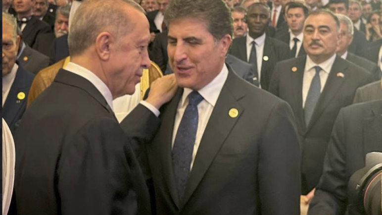 رئيس اقليم كردستان  يحظى باهتمام عدسات الصحافة في تركيا